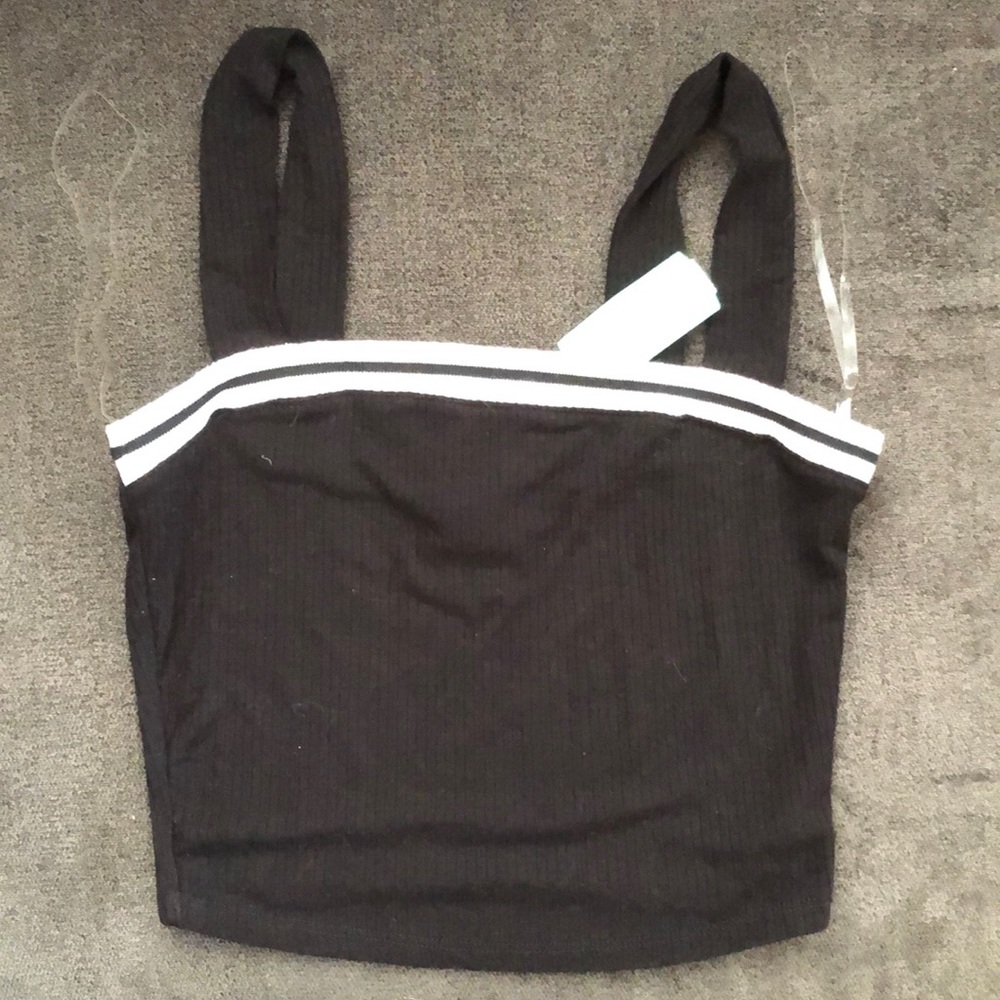 Black crop top